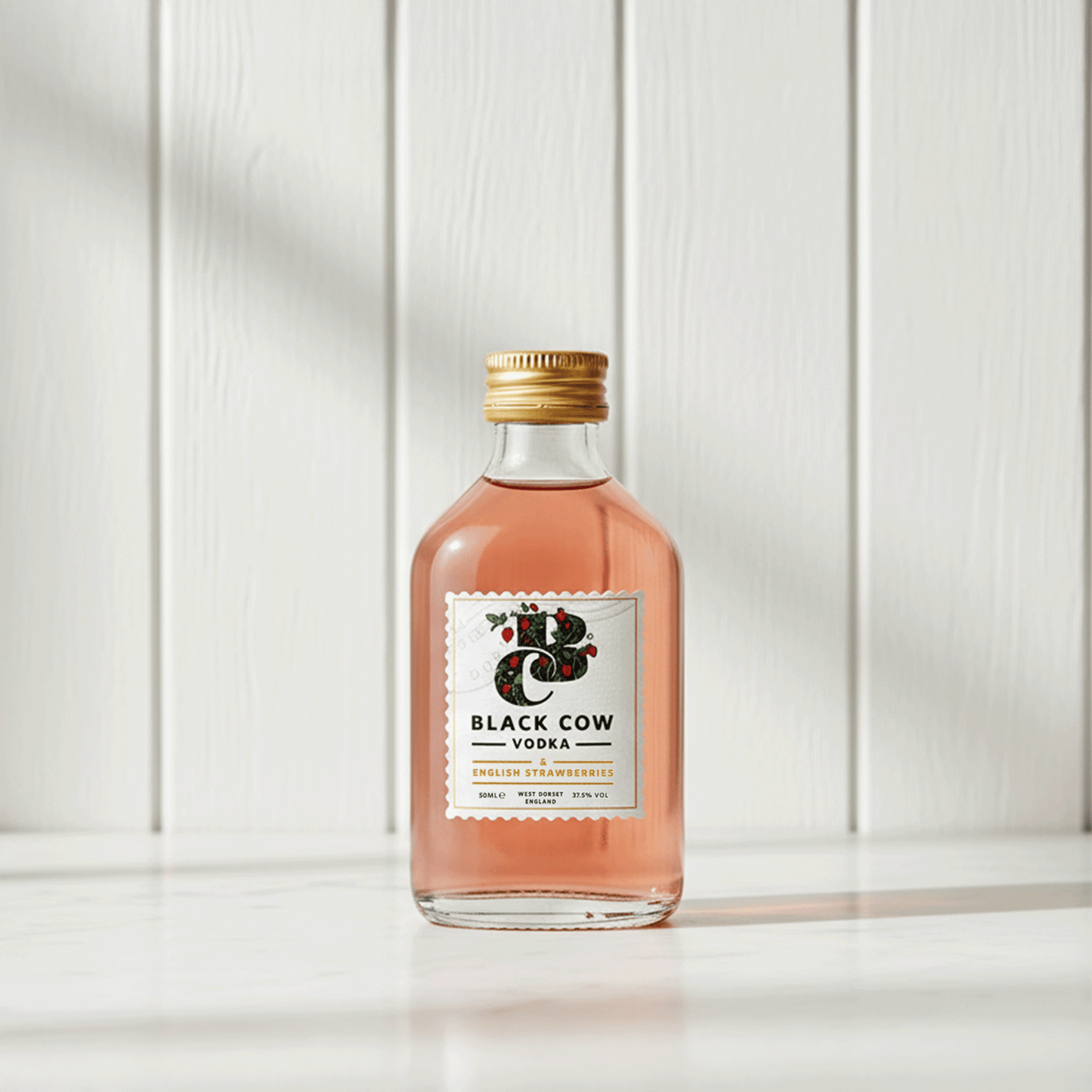 Black Cow & English Strawberries Miniature