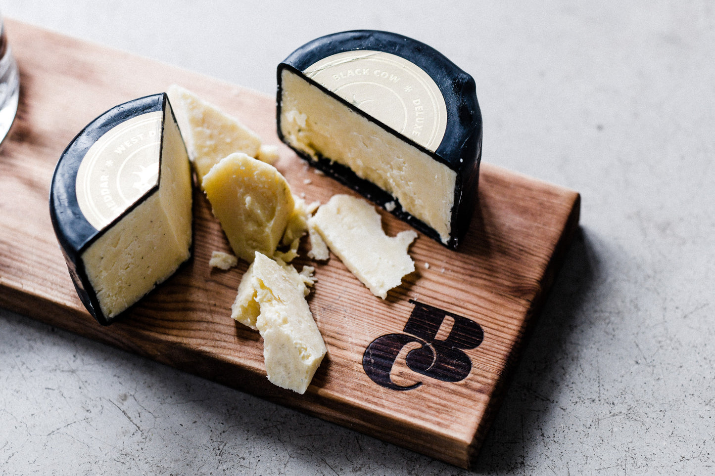 Black Cow Deluxe Cheddar Cheese 200g